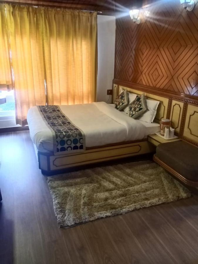 Hotel Sangeet Shimla Eksteriør bilde
